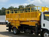 いすゞエルフ高所作業車小型（2t・3t）[写真05]