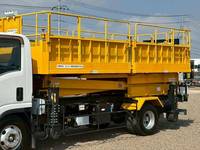 いすゞエルフ高所作業車小型（2t・3t）[写真06]