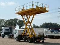 いすゞエルフ高所作業車小型（2t・3t）[写真10]