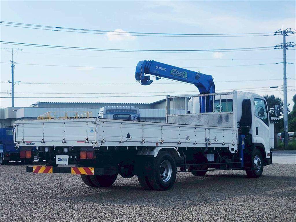 いすゞフォワードクレーン4段中型（4t）[写真04]