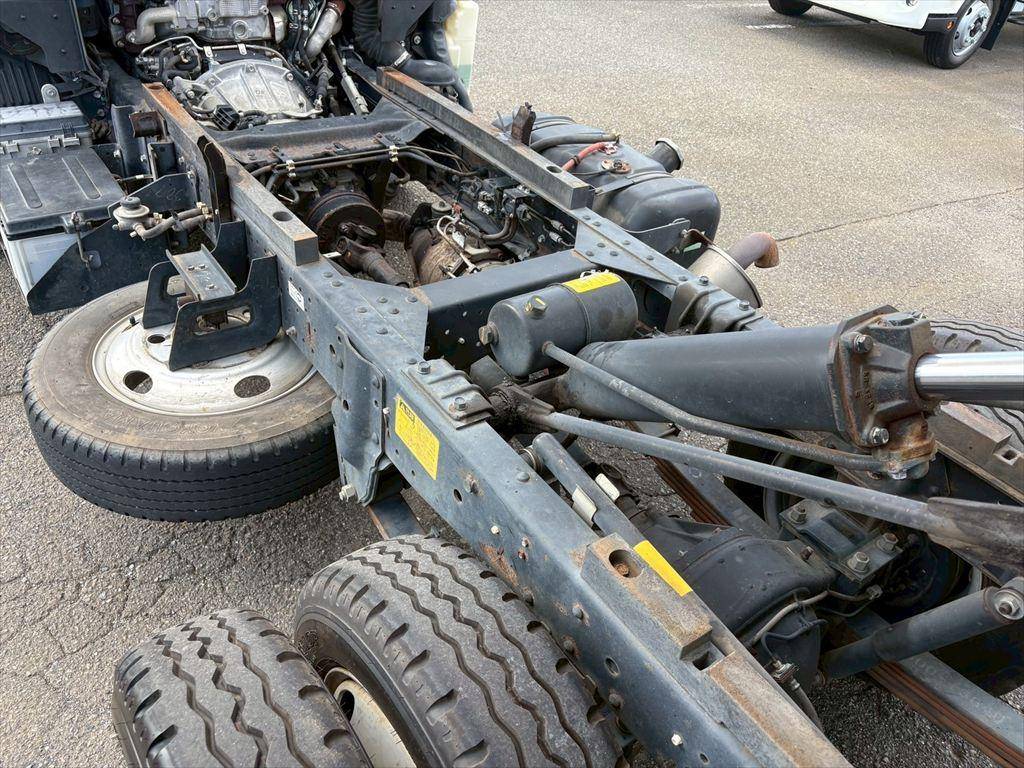 いすゞエルフダンプ小型（2t・3t）[写真14]
