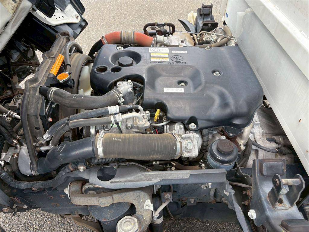 いすゞエルフダンプ小型（2t・3t）[写真17]