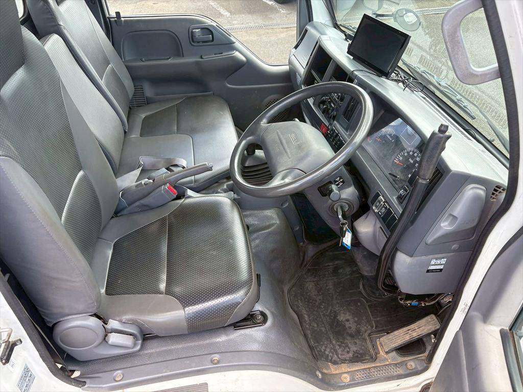 いすゞエルフダンプ小型（2t・3t）[写真20]