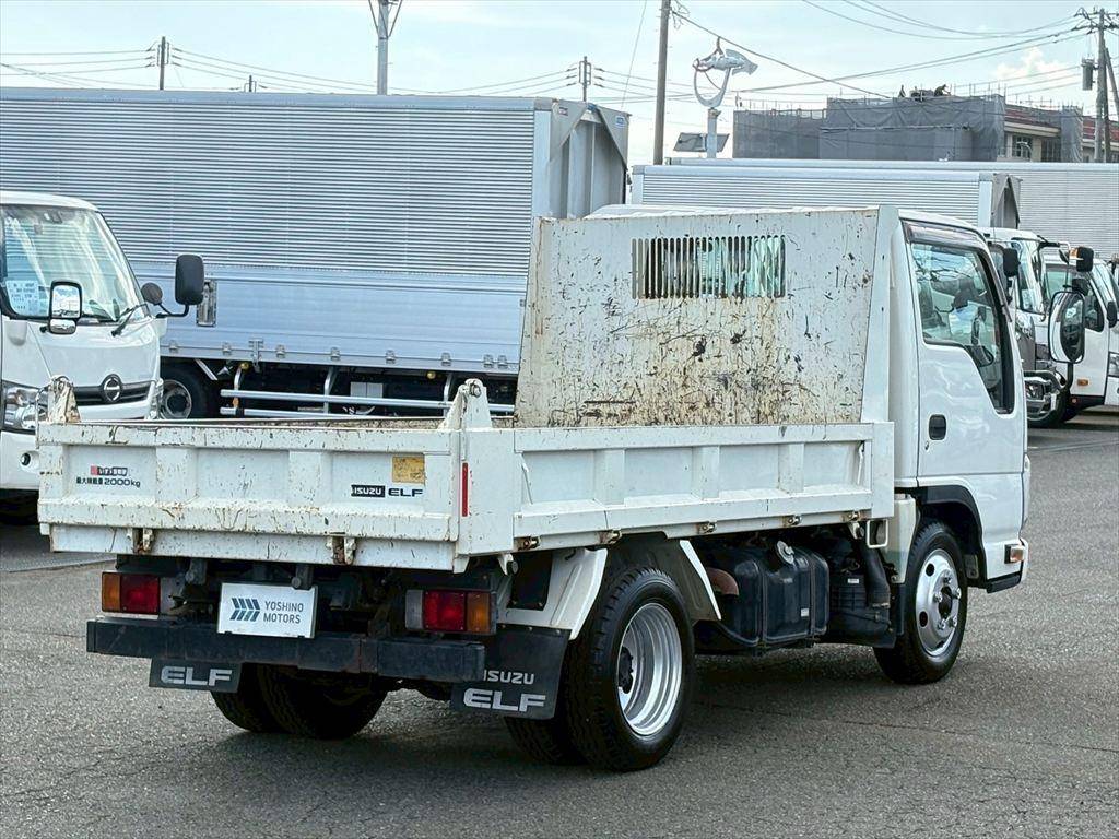 いすゞエルフダンプ小型（2t・3t）[写真04]