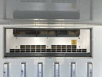 三菱ふそうキャンター冷凍車（冷蔵車）小型（2t・3t）[写真19]