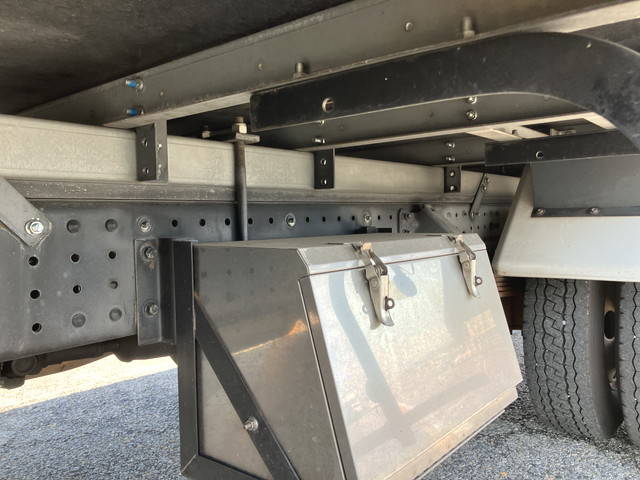 三菱ふそうキャンター冷凍車（冷蔵車）小型（2t・3t）[写真25]