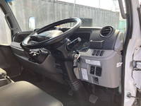 三菱ふそうキャンター冷凍車（冷蔵車）小型（2t・3t）[写真36]