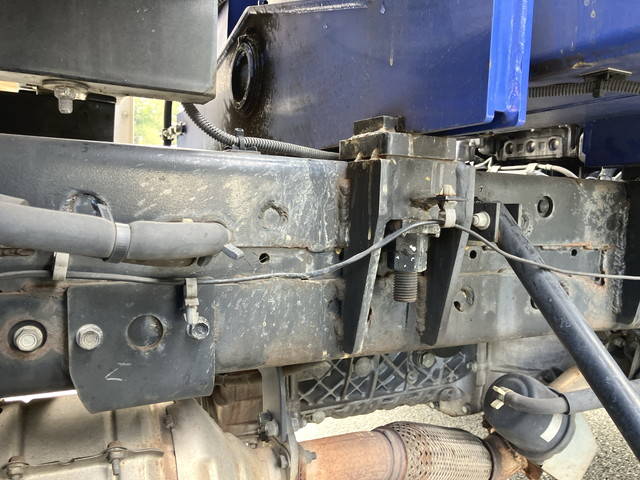 いすゞエルフクレーン4段小型（2t・3t）[写真21]