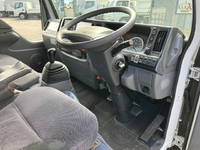 いすゞエルフクレーン4段小型（2t・3t）[写真34]