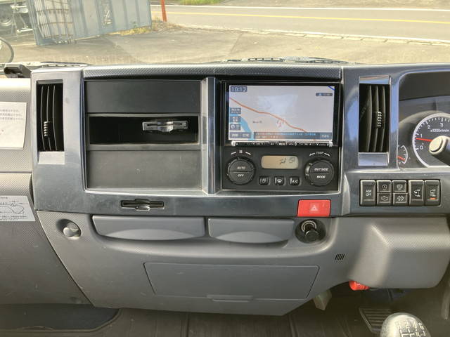 いすゞエルフクレーン4段小型（2t・3t）[写真36]