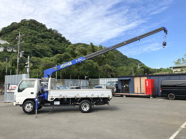 いすゞエルフクレーン4段小型（2t・3t）[写真06]