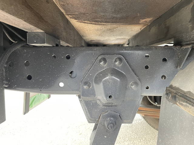 いすゞエルフダブルキャブ（Wキャブ）小型（2t・3t）[写真19]