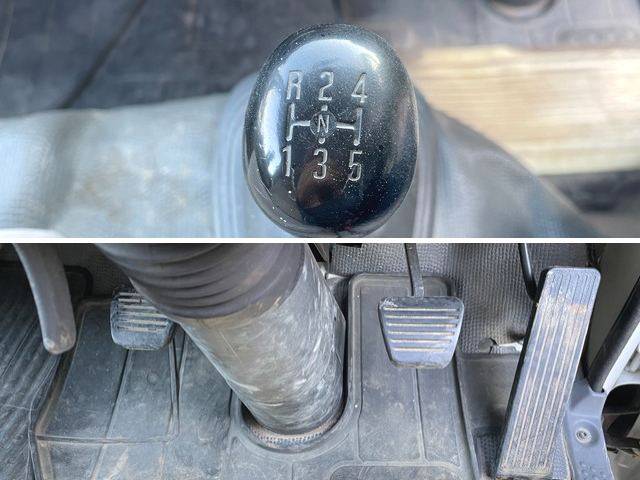 いすゞエルフダブルキャブ（Wキャブ）小型（2t・3t）[写真38]