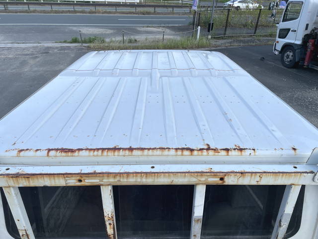 いすゞエルフダブルキャブ（Wキャブ）小型（2t・3t）[写真08]