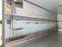 いすゞフォワード冷凍車（冷蔵車）中型（4t）[写真14]