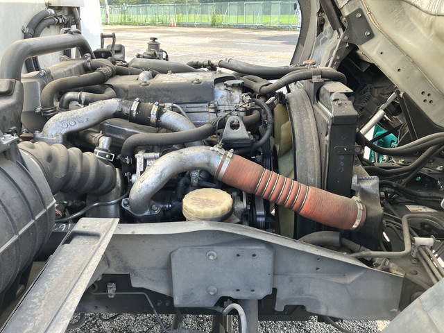 いすゞフォワード冷凍車（冷蔵車）中型（4t）[写真27]