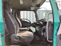 いすゞフォワード冷凍車（冷蔵車）中型（4t）[写真34]