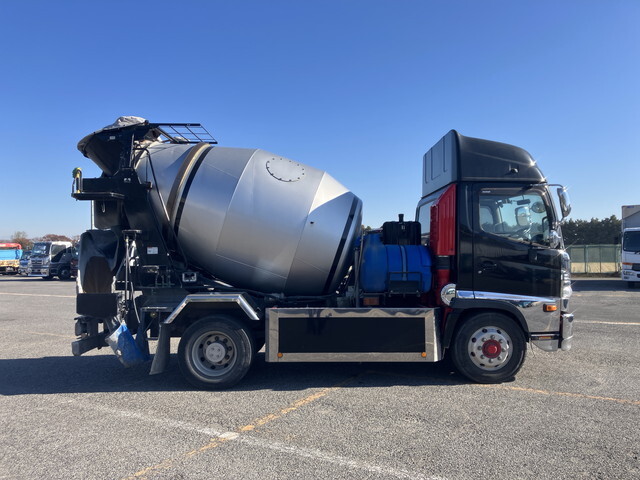 中古ミキサー車（コンクリートミキサー） 日野 栃木・青森・北海道