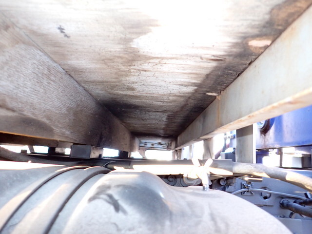 UDトラックスコンドルクレーン3段小型（2t・3t）[写真36]