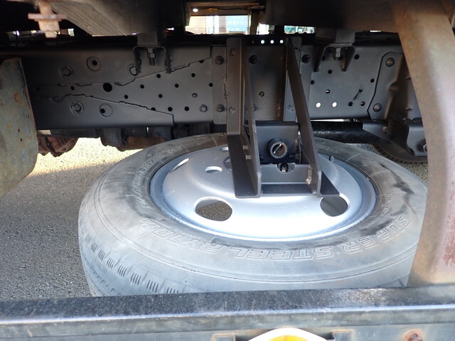 UDトラックスコンドルクレーン3段小型（2t・3t）[写真39]