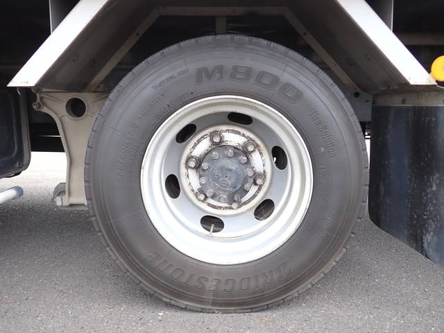 日野レンジャーアルミバン中型（4t）[写真25]