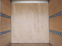 三菱ふそうキャンターアルミバン小型（2t・3t）[写真13]