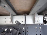 三菱ふそうキャンターアルミバン小型（2t・3t）[写真18]