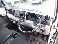 三菱ふそうキャンターアルミバン小型（2t・3t）[写真29]