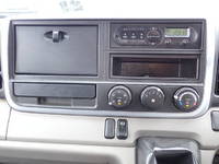 三菱ふそうキャンターアルミバン小型（2t・3t）[写真34]