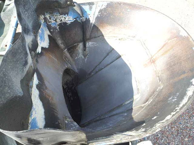 いすゞギガミキサー車（コンクリートミキサー）大型（10t）[写真31]