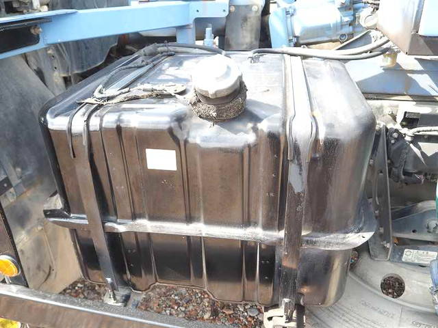 いすゞギガミキサー車（コンクリートミキサー）大型（10t）[写真34]