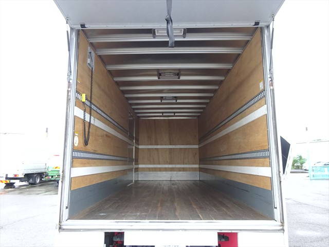 日野レンジャーアルミバン中型（4t）[写真15]