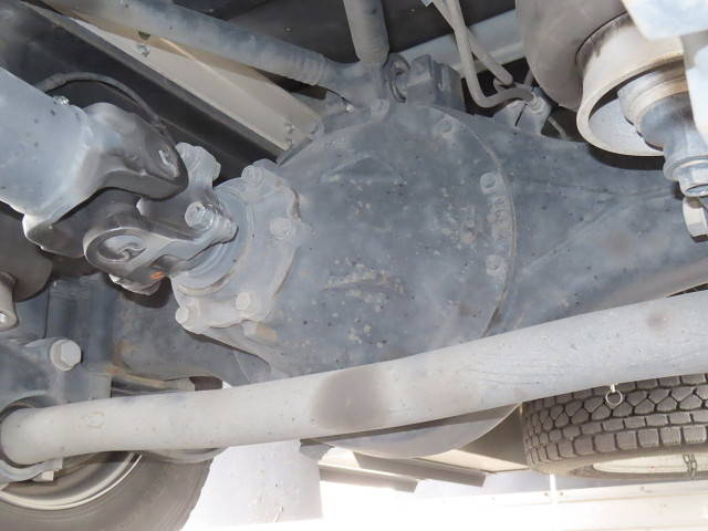 UDトラックスコンドルアルミウイング中型（4t）[写真09]