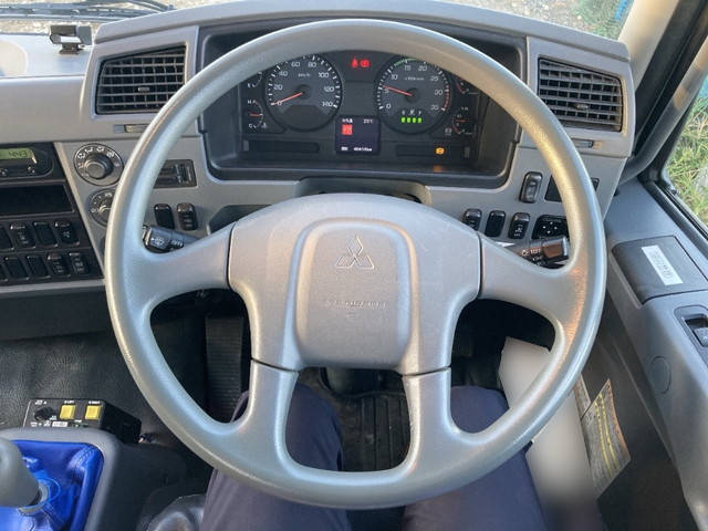 三菱ふそうファイターダンプ中型（4t）[写真33]