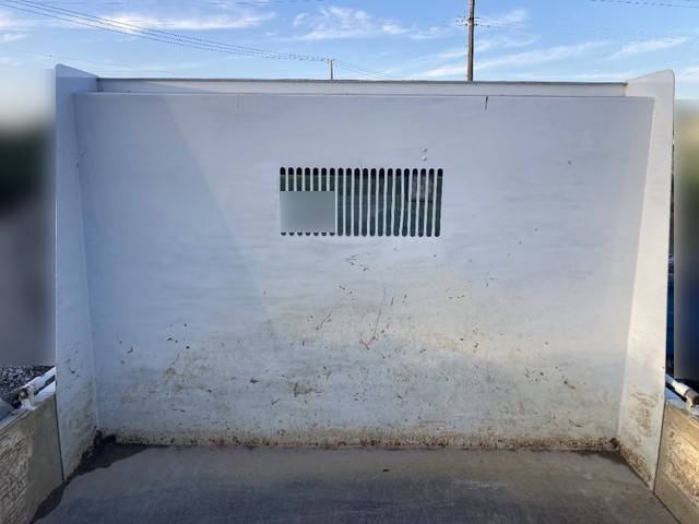 三菱ふそうファイターダンプ中型（4t）[写真09]