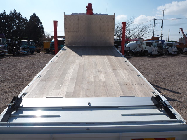 日野レンジャーセルフクレーン5段増トン（6t・8t）[写真13]