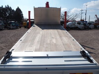 日野レンジャーセルフクレーン5段増トン（6t・8t）[写真14]