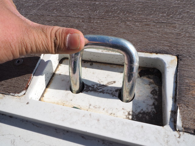 日野レンジャーセルフクレーン5段増トン（6t・8t）[写真14]