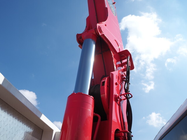 日野レンジャーセルフクレーン5段増トン（6t・8t）[写真15]