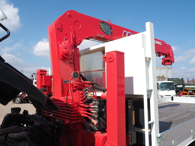 日野レンジャーセルフクレーン5段増トン（6t・8t）[写真29]