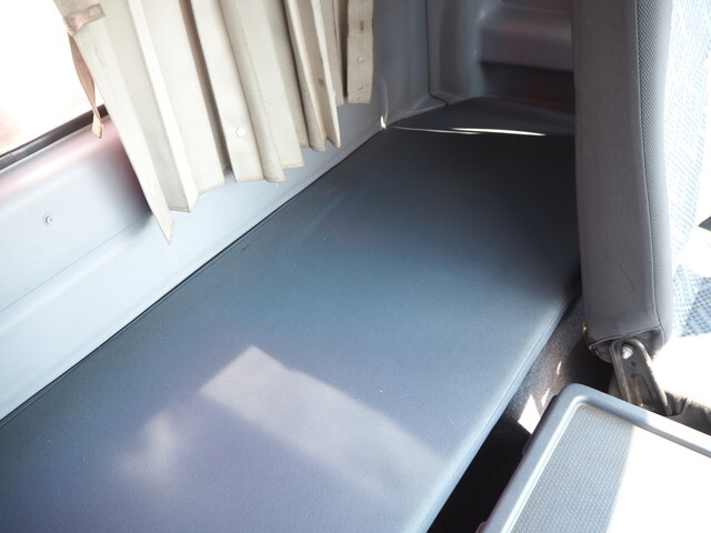 日野レンジャーセルフクレーン5段増トン（6t・8t）[写真38]