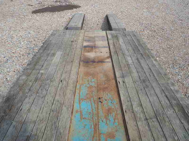 いすゞフォワード回送車増トン（6t・8t）[写真18]