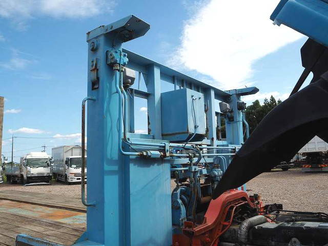 いすゞフォワード回送車増トン（6t・8t）[写真24]