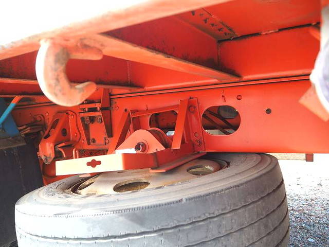 いすゞフォワード回送車増トン（6t・8t）[写真29]