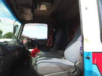 いすゞフォワード回送車増トン（6t・8t）[写真36]