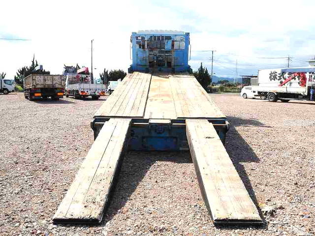 いすゞフォワード回送車増トン（6t・8t）[写真07]