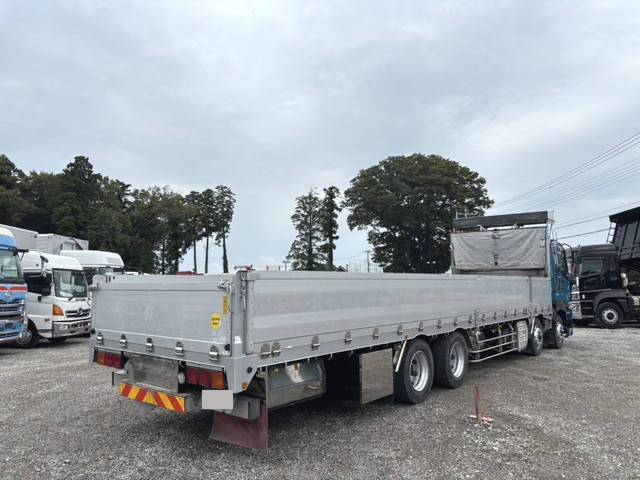 いすゞギガアルミブロック大型（10t）[写真02]