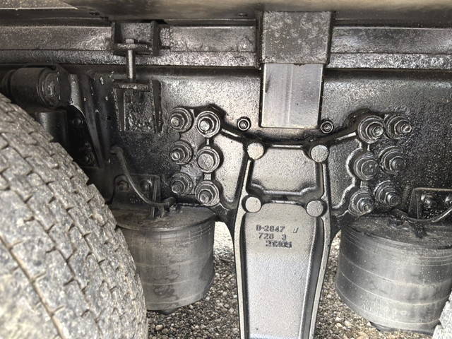 いすゞギガアルミブロック大型（10t）[写真22]