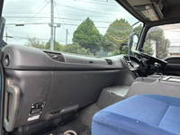 いすゞギガアルミブロック大型（10t）[写真26]