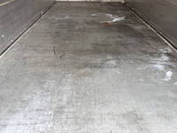 いすゞエルフアルミウイング小型（2t・3t）[写真21]